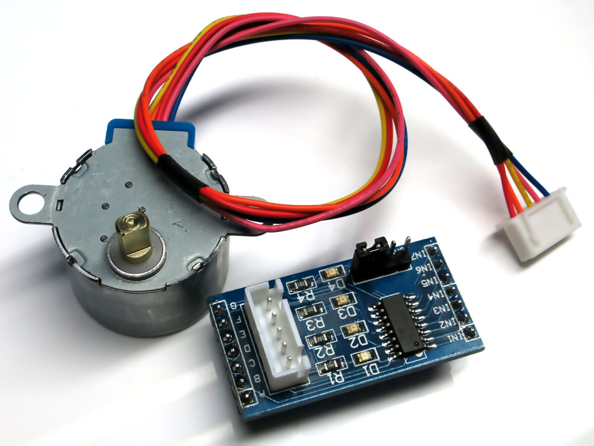 https://eckstein-shop.de/media/image/product/263/lg/mo03017_5v_schrittmotor_28byj_48_mit_treiber_platine_treiber_pcb_uln2003_.jpg